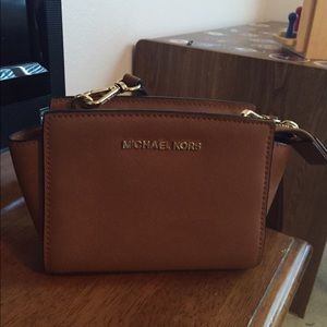 Michael Kors purse