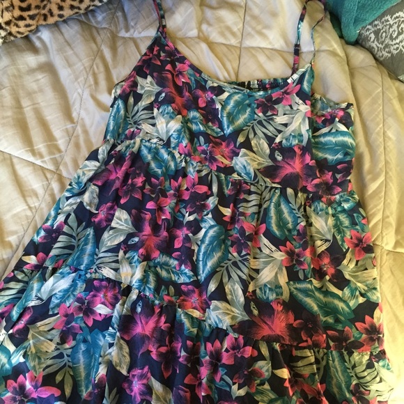 BUNDLED AEO 🌺 Floral tunic dress - Picture 1 of 3
