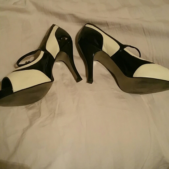 SOLD - Picture 2 of 3