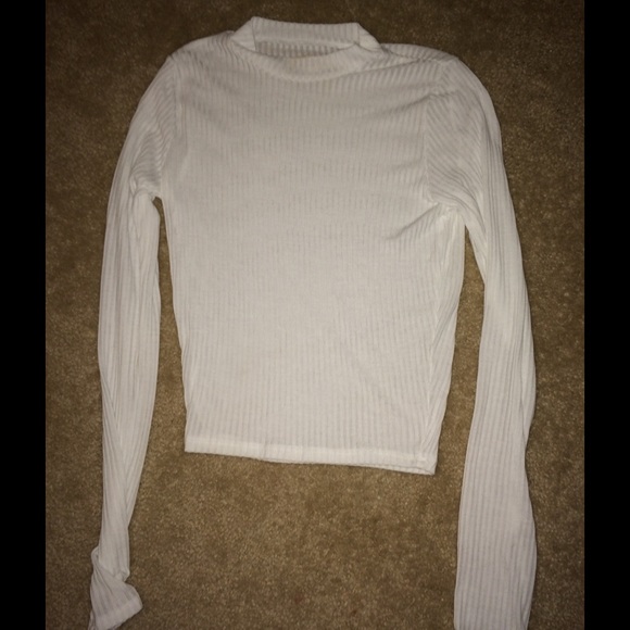 White crop top