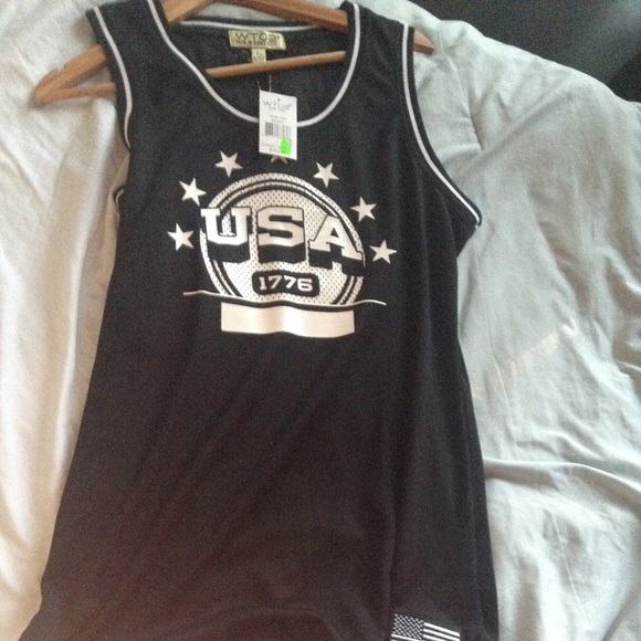 Dress - Picture 1 of 2