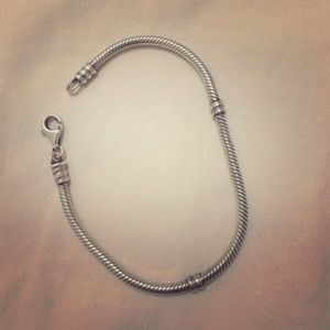 Pandora bracelet size 7.5