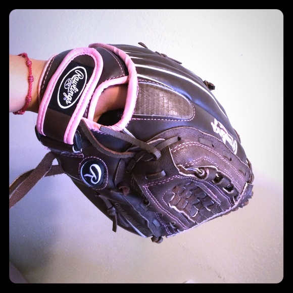 Rawling Softball mitt