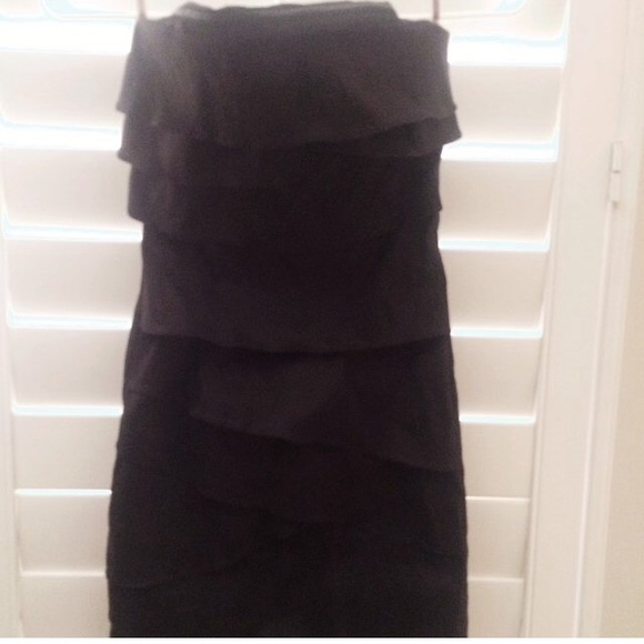 Forever 21 bandage dress with ruffles