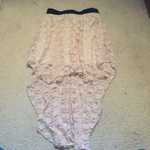 *NWOT *Hi - Low Lace Skirt
