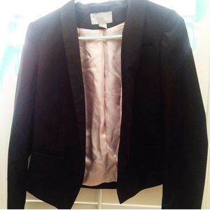 Slightly Cropped Black blazer