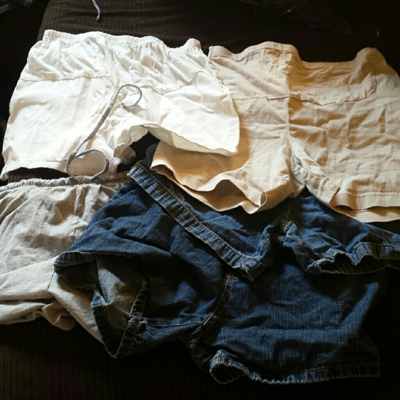 BUNDLE! Maternity Shorts!
