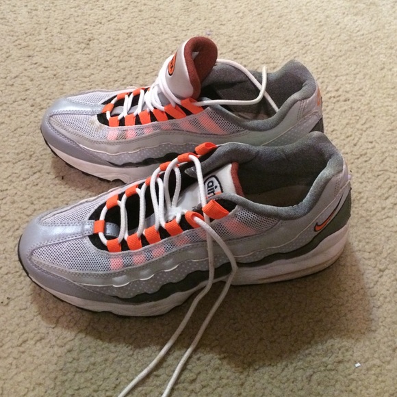 Women's Nike Air Max Retro 95