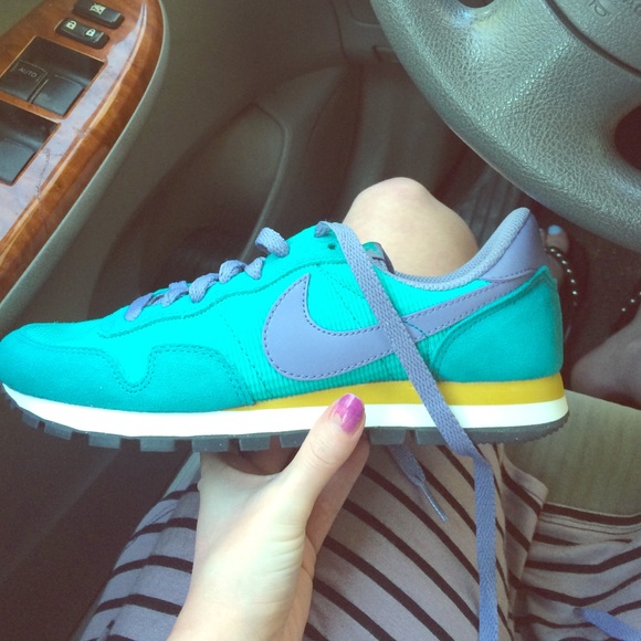 Brand new never been worn Nike Air