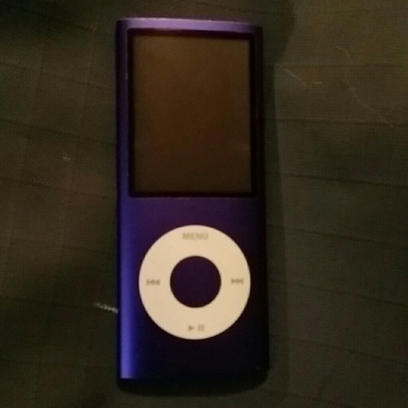 Ipod - Picture 1 of 3