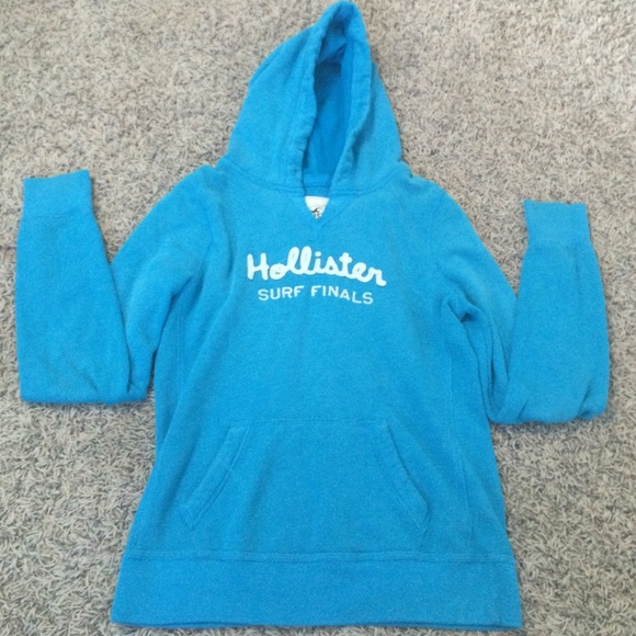 blue hollister hoodie