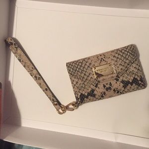 Michael Kors wristlet & iPhone 4/4s holder