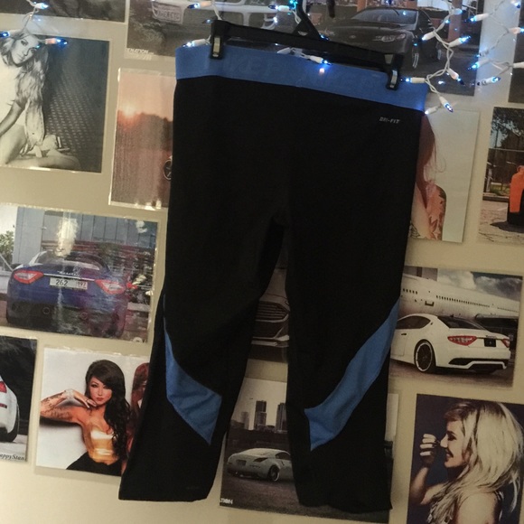 •SOLD• - Picture 2 of 4