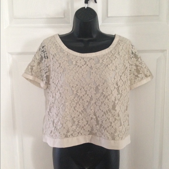 Lace mid-drift shirt