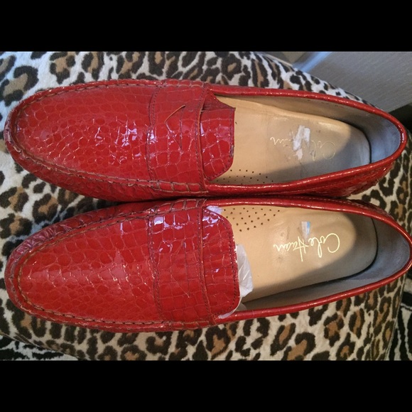 Orange Gator Flats, Size 10