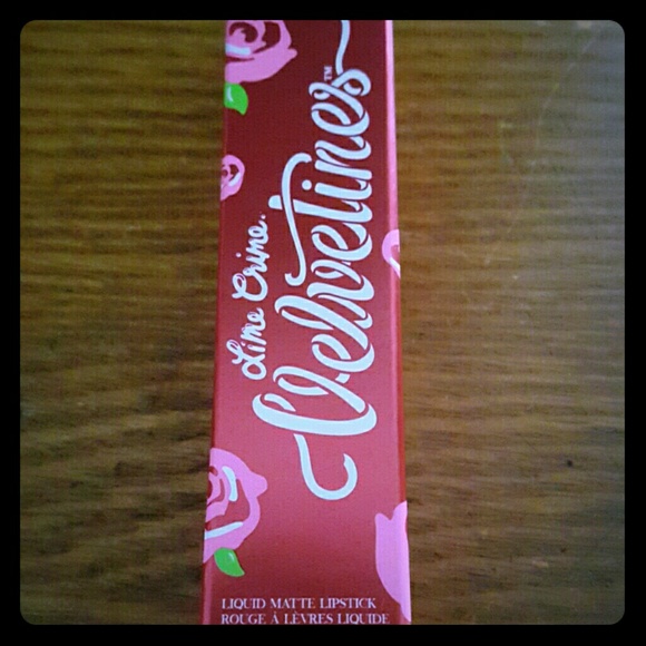 BNIB Lime Crime Cashmere Velvetine