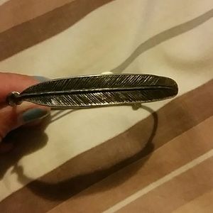 *SOLD on merc* Alex and Ani Quill Feather Wrap