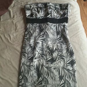 Dress worn once for a event..