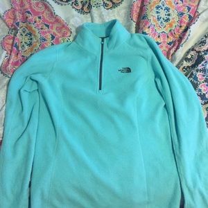 Women's North Face Pullover