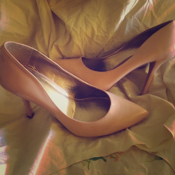 BCBGeneration stilettos in nude pink!!