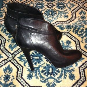 🌴 Jessica Simpson Booties 🌴