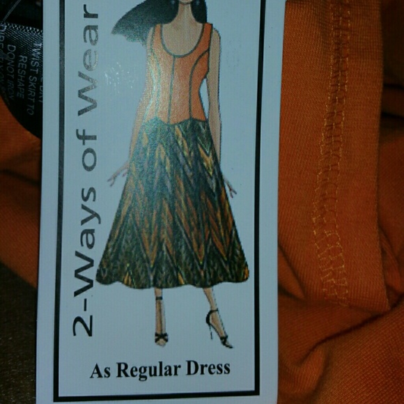 Dress - Picture 3 of 4