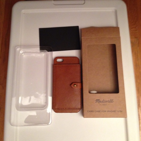 NWT Madewell iPhone 5/5s leather wallet case