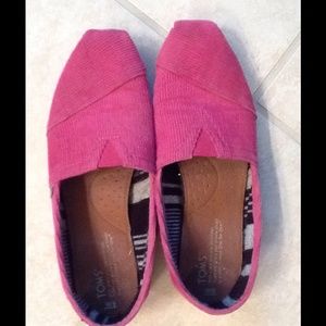 Pink TOMS Shoes Sz 9
