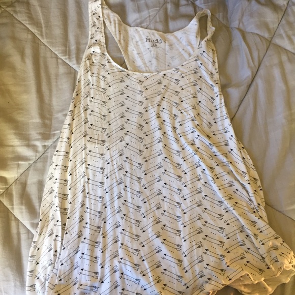 Mudd 👉🏻 Arrow Tank