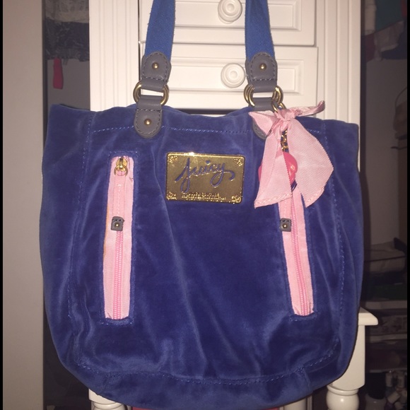 Never used velvet Juicy Catore bag!!