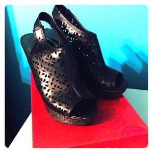 Carlos Santana wedges