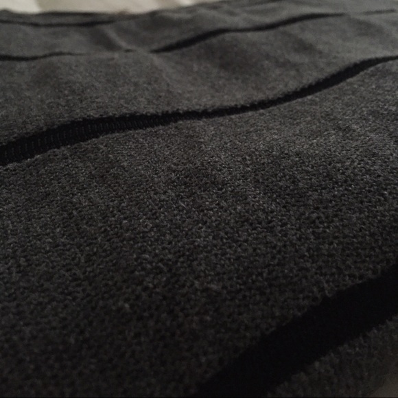 DKNY Jeans: Grey & Black Boxy Sweater - Picture 3 of 3