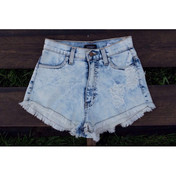 🚨MARKDOWN🚨 Acid Wash High Waist Shorts