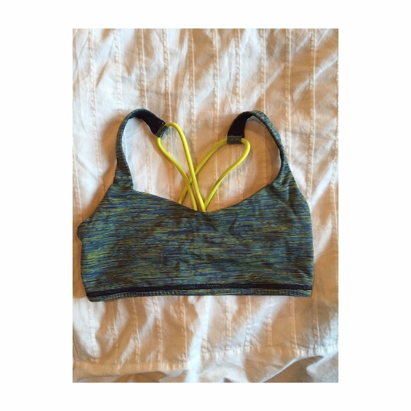 Lululemon Athletica sports bra