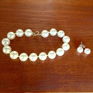 Faux Pearl Earring & Bracelet set
