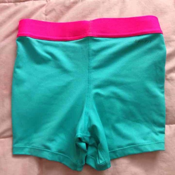 SOLD on Ⓜ️ercari!! Nike pro shorts - Picture 3 of 3