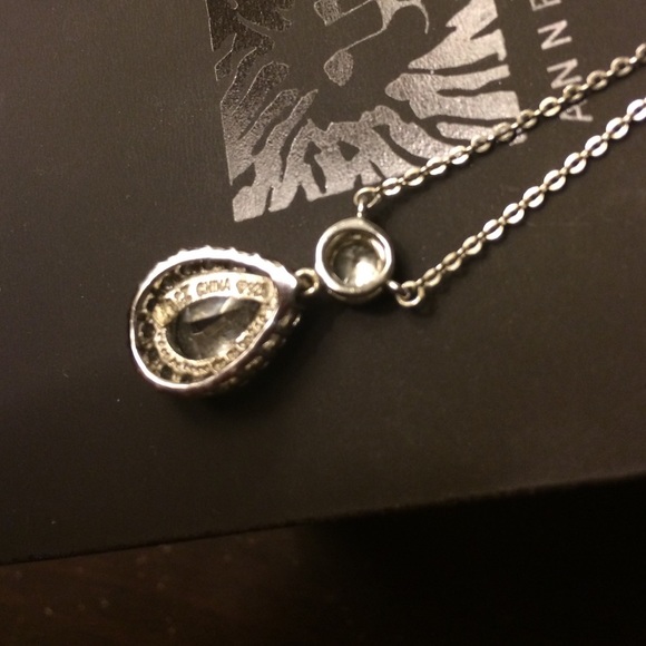 🎁GIFTED🎁 - Teardrop Necklace - Out on the town - Picture 4 of 4