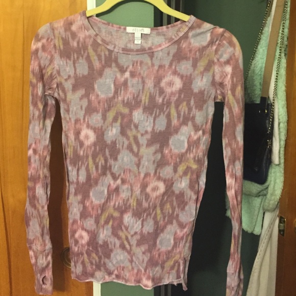 Fitted, Patterned Top