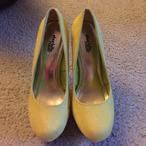 Yellow velvet heels