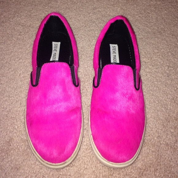 Steve Madden Shoes - Steve Madden slip ons