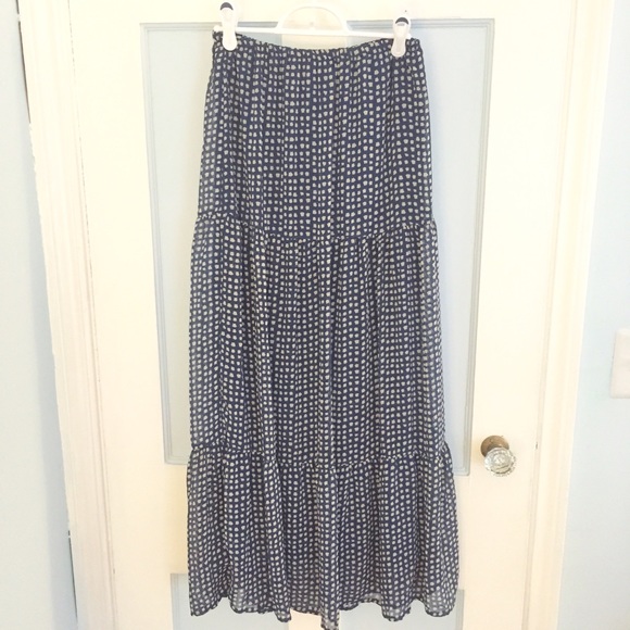 patterned maxi skirt