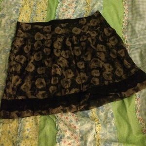 Juniors brown/black floral skirt