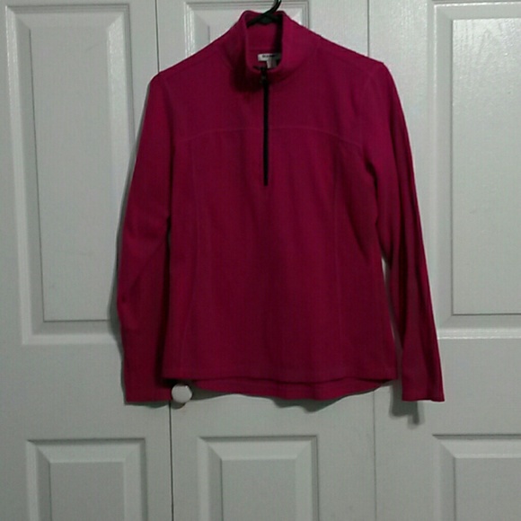 Hot pink thin sweatshirt
