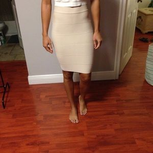 BCBG skirt