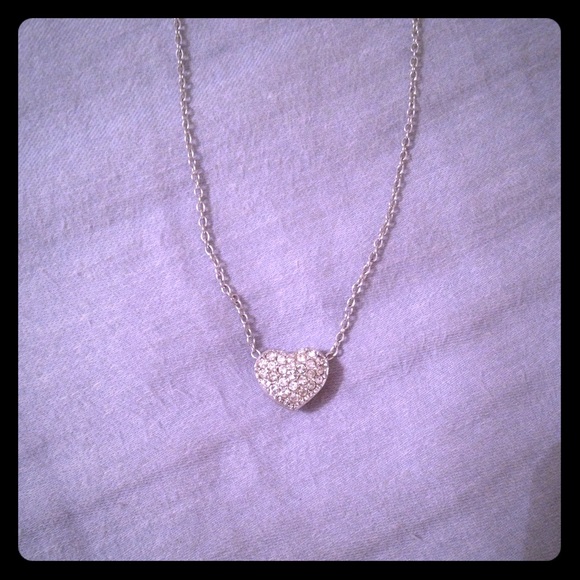 Swarovski pendent heart necklace.