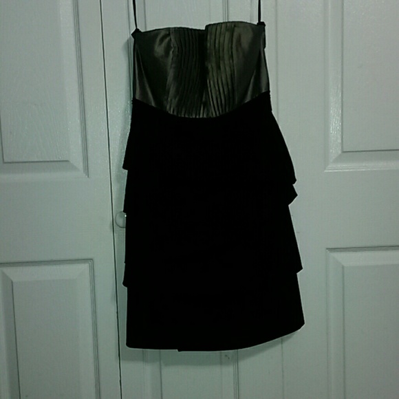 Black and gold strapless party dress