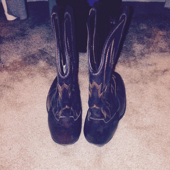 Cowgirl boots - Picture 3 of 4