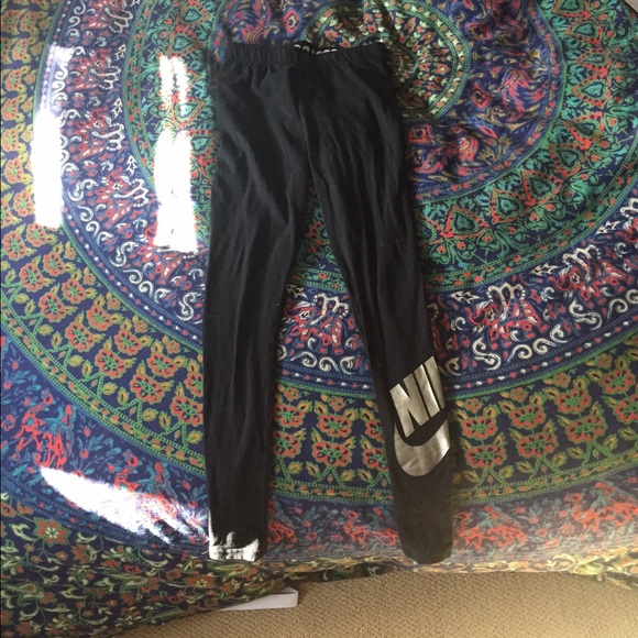 Nike Workout leggings.