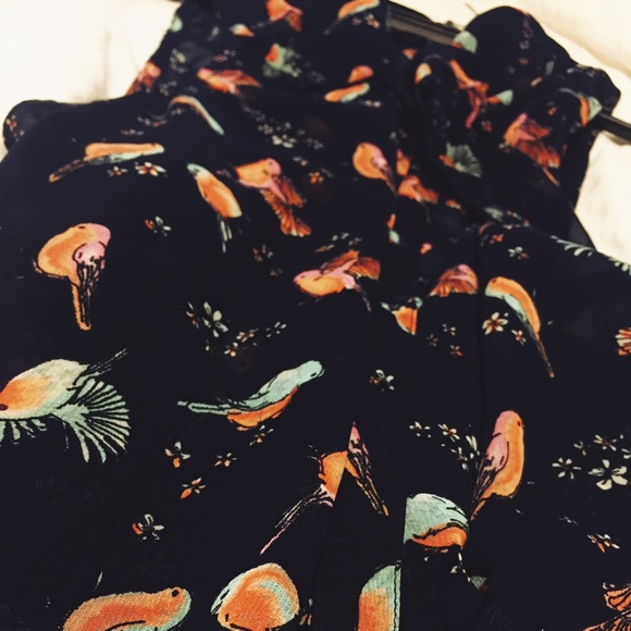 Swallows button up - Picture 3 of 3