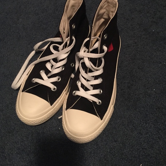 (SOLD) Comme des Garçons PLAY Converse